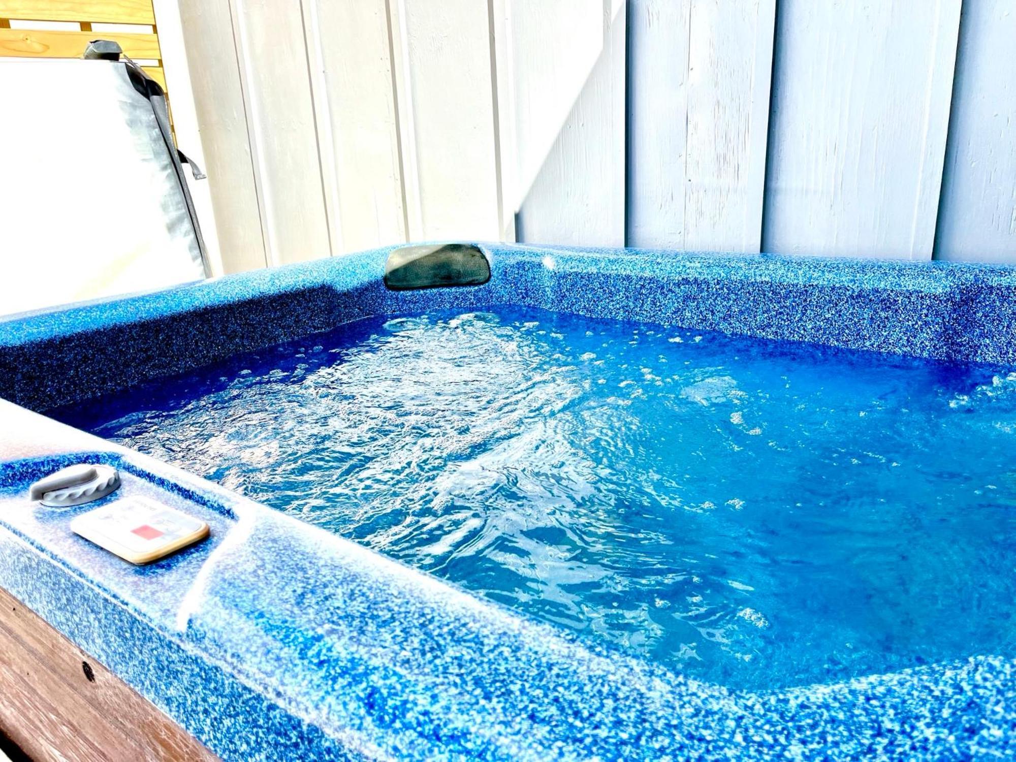 Вилла Lake Life With A Hot Tub Mangakino Экстерьер фото